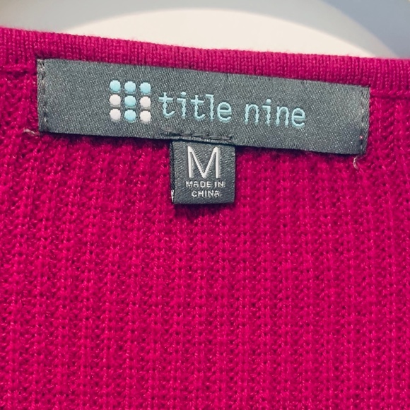 Title Nine Women's pink Zip-Up Cardigan - Picture 4 of 6